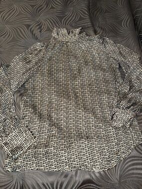 H&M High-Neck Long-Sleeve Geometric Print Blouse - Black & White